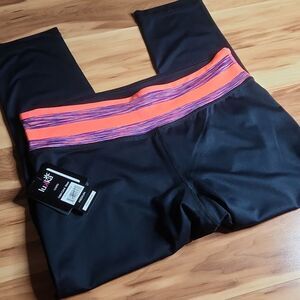 💥Brand New!💥 Lukka Women's Workout Capris - SIZE M